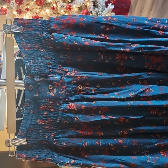 Floral long skirt - Picture 6 of 7